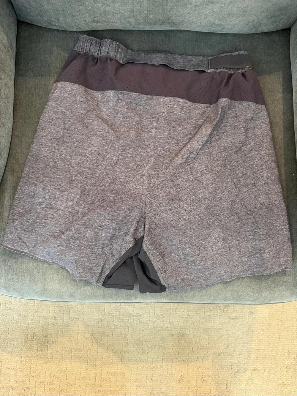 lululemon athletica Men's Gray Athletic Shorts with Black Panels